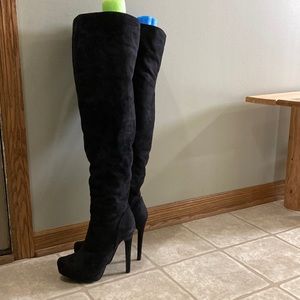 Sexy Blck Thigh High Boots